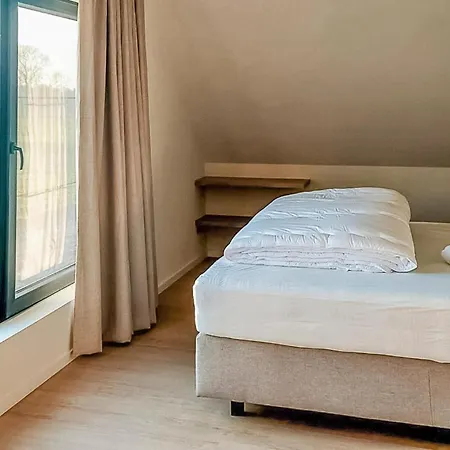 Cozy In With Wifi بيت للعطل *
